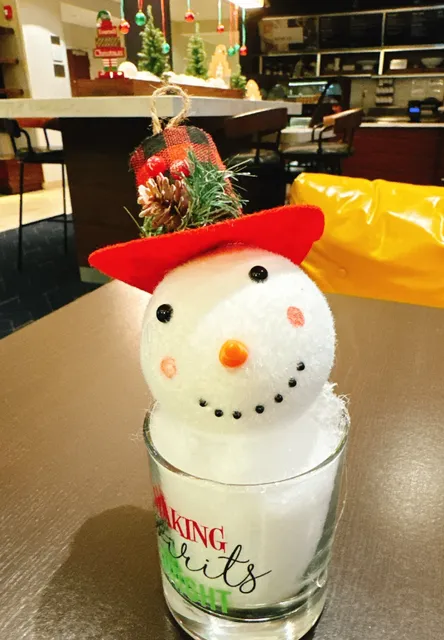  Staying at Courtyard Jackson Airport/Pearl Hotel