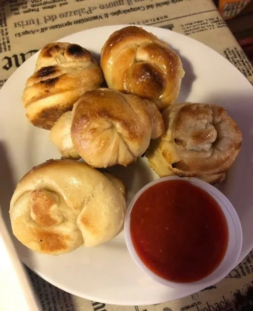 San Juan Pizza Spot | Guava Sauce is Amazing!