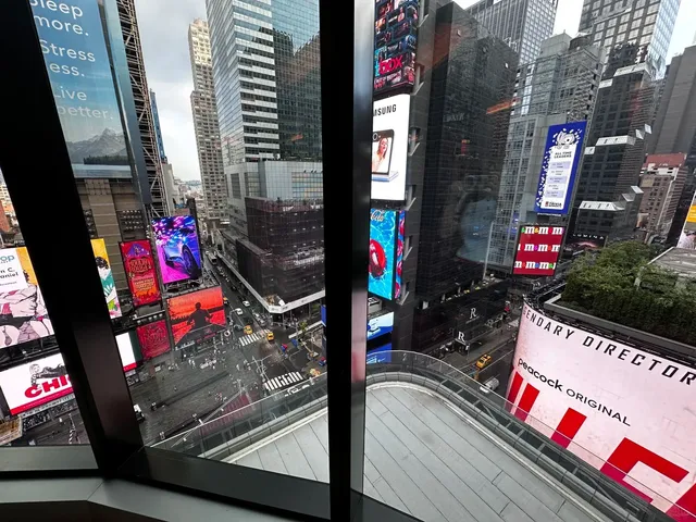 NYC Hotel Review｜Tempo by Hilton New York Times Square