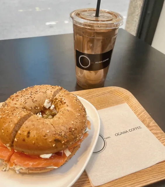 Boston coffee shop | walk in to get your bagel for the fourth time