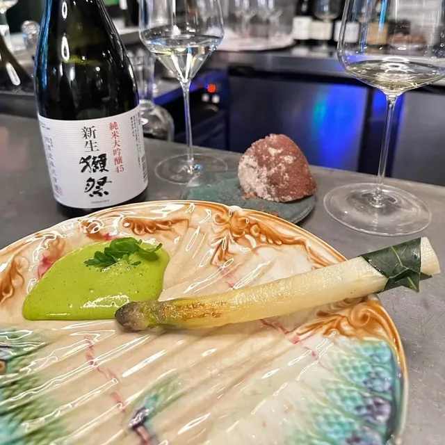 OMG I Was So Craving This Sizzling Pot When I Saw It Late at Night... 