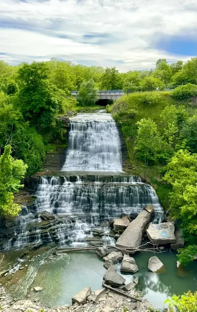 🇨🇦 A Date with 4 Hamilton Waterfalls in One Day! 💦✨