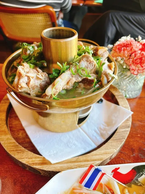 Chicago Found Authentic Thai-Style Papaya Salad! 🥭