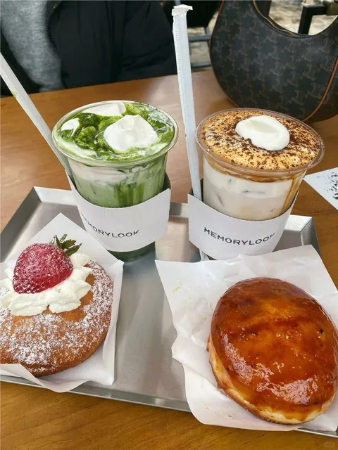 A Must-Try Creamy Cloud Coffee in LA's Koreatown! ☁️☕