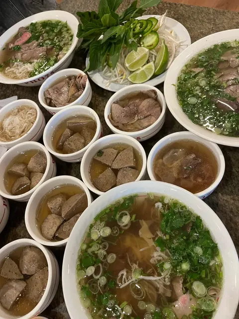 🌆 A Bowl of Noodles