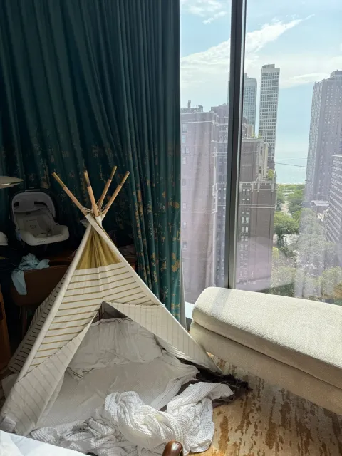 🌴 So Family-Friendly & Steps from the Beach! 🏖️✨