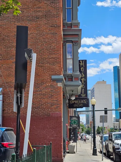 Hostel Fish Denver Review .🐟🏨