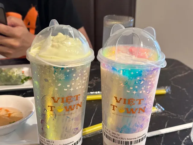 🍜 Madtown Eats | Viet Town – First Time Trying Stone Pot Pho!