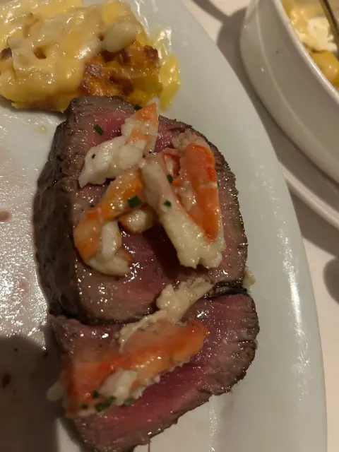 Worth Visiting Twice Every Las Vegas Vacation! 🎉✨