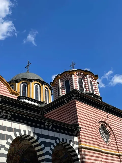 🇧🇬 Sofia, Bulgaria: Europe’s Best-Kept Budget Secret! 💰✨