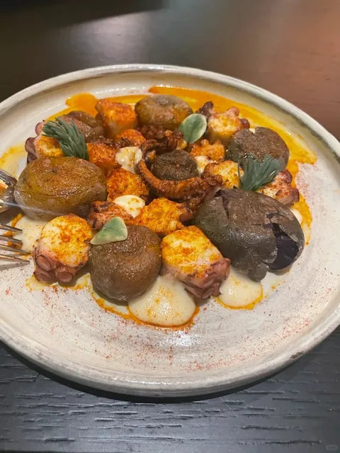 Trying José Andrés’ New Chicago Spot [2] — Bar Mar 🐟