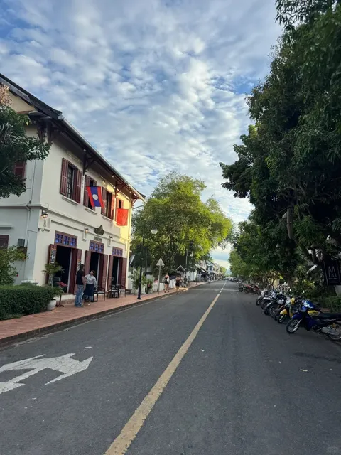 🇱🇦 Is Luang Prabang, Laos Safe? Haha!