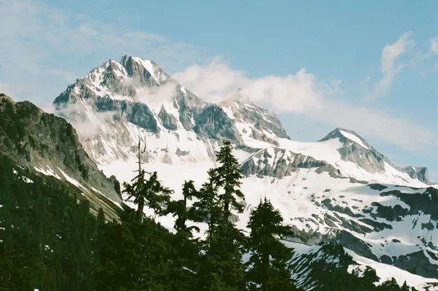 🇨🇦 Vancouver Hiking | Elfin Lakes & Opal Cone Adventure 🌋  