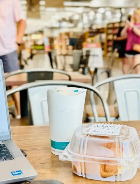 Dallas Bakery and Coffee Shop La Casita Opens in a Bookstore