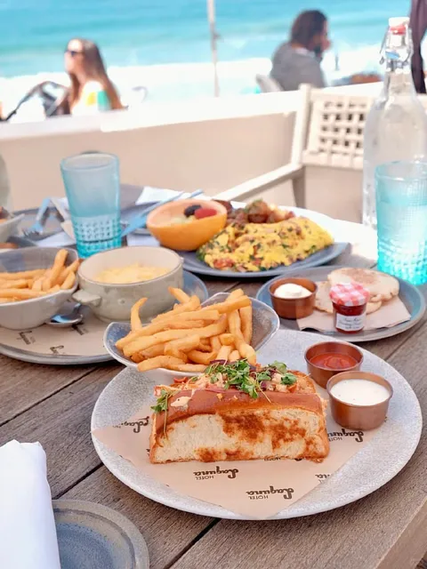 A Gorgeous Brunch with Ocean Views & Sunshine at Laguna Beach 🌊☀️  