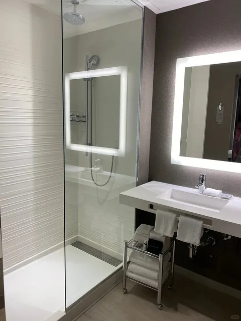 AC Hotel San Jose Downtown – Perfect Location & Great Value! 🏙️