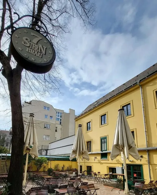 ​​Vienna’s Hidden Gem | 7Stern Bräu – Beer & Meat Paradise​​ 🍻🍖