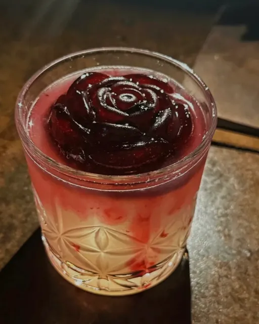Dallas Bar | Finally Tasted the Rose 🌹 Cocktail
