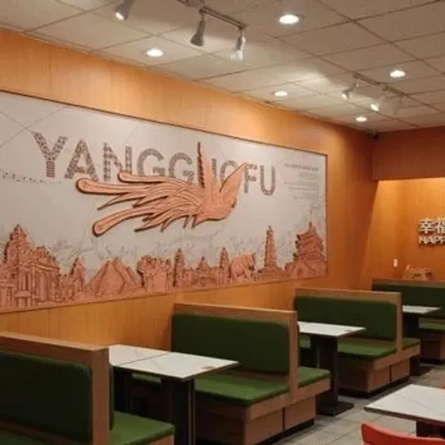 When in Las Vegas, These Are the Only Spots I Eat At!