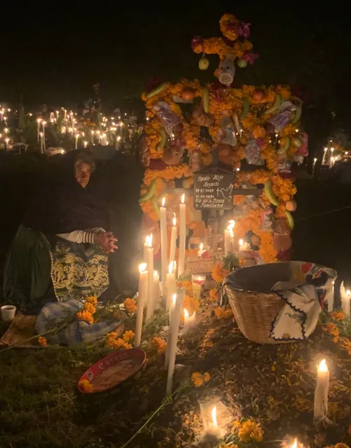 Morelia's Day of the Dead: A Purépecha Journey 💀🕯️