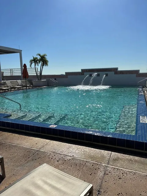 Stay at This Orlando Hotel! Perfect for Vacations & Layovers 🤩