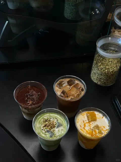 A Neighborhood Coffee Shop So Good It Takes Your Breath Away 😍☕