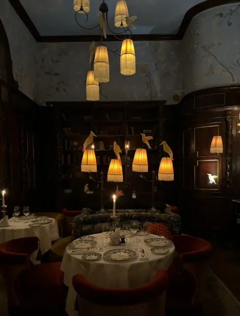 Where to Eat a Stunning Meal in Paris | Restaurant Guide