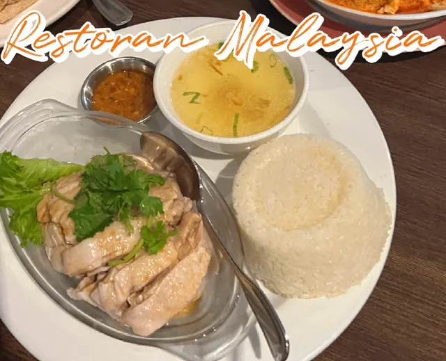 Toronto Foodie Alert｜This Malaysian Restaurant's Laksa is LIFE-CHANGIN