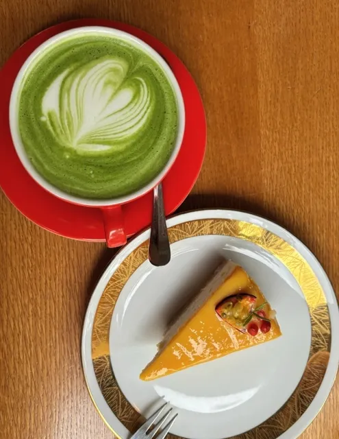 📍 Prague | Instagram-Worthy British Brunch Spot