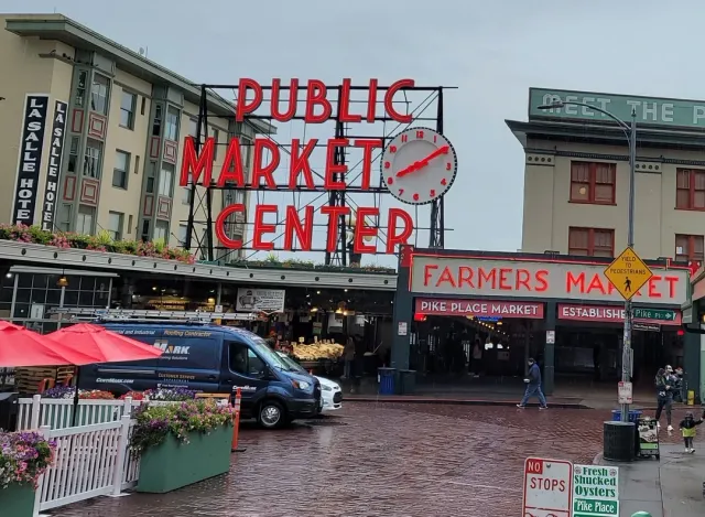 Taste the Sixth Star in Seattle! 🌟🍩