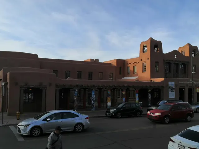 🇺🇸 Downtown Santa Fe, NM