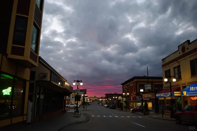 📍Long Weekend 🍁 North Michigan Maple Leaf Trip