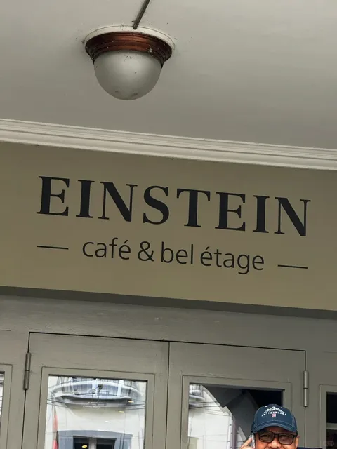 Bern, Switzerland’s Capital | Special Souvenirs & Travel Tips 