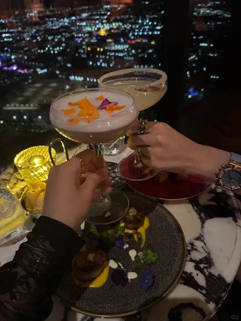 🇺🇸 Vegas | Rooftop Drinks with a View at Alle Lounge 🥂