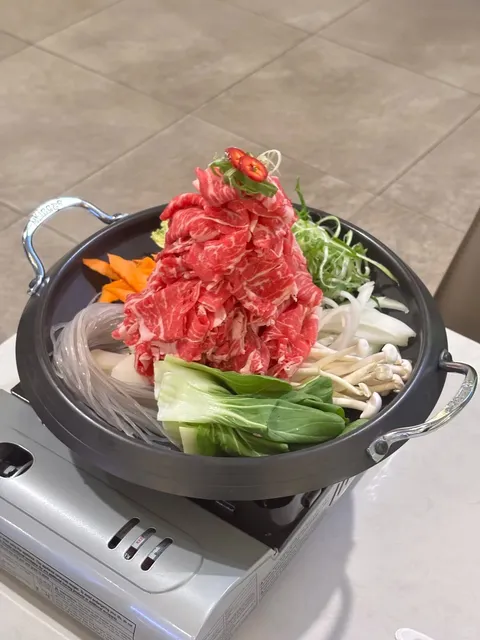 Olle | Korean Royal Cuisine with Steamed Smoked Duck 🦆🏮