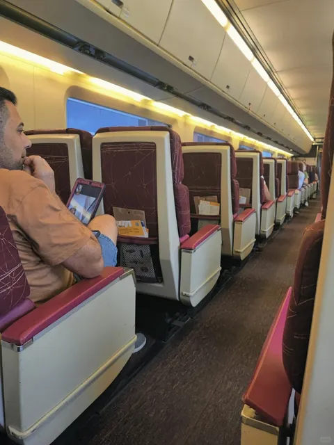 🇨🇦 Windsor, Ontario: A Hidden Gem on the Detroit River 🌉🍁