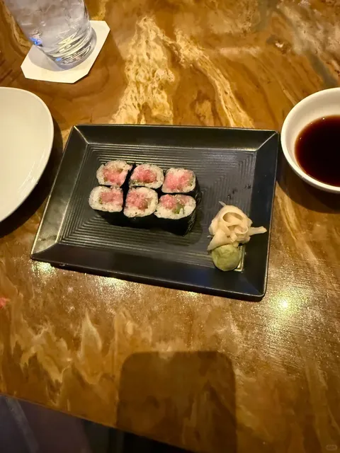 Vegas Yellowtail – An Unexpected Gem! 🍣✨