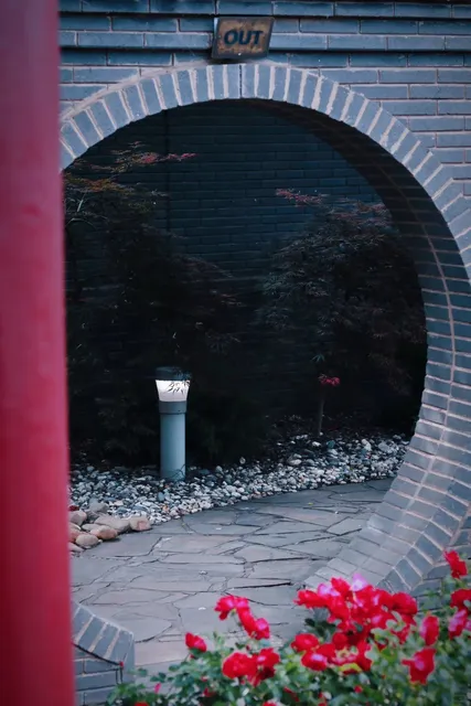 Bendigo's Hidden Garden Gem: A Photographer's Paradise 📸🌿