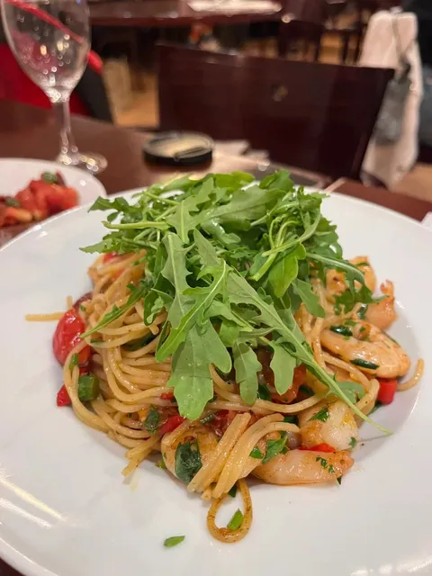 I want to eat this pasta in Geneva a hundred times! 