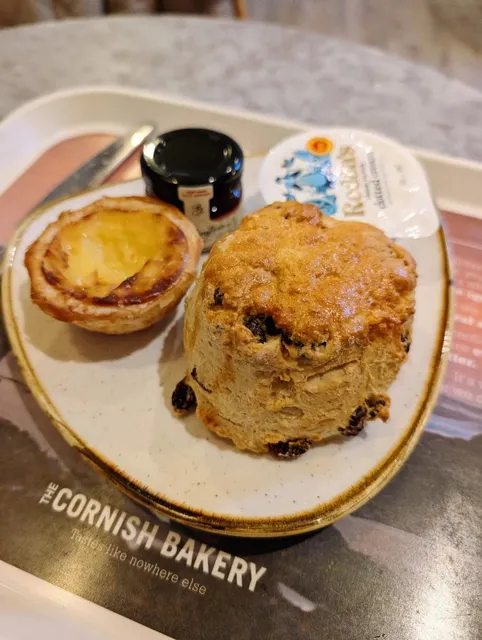 Top 2 Must-Try Eateries in the Cotswolds