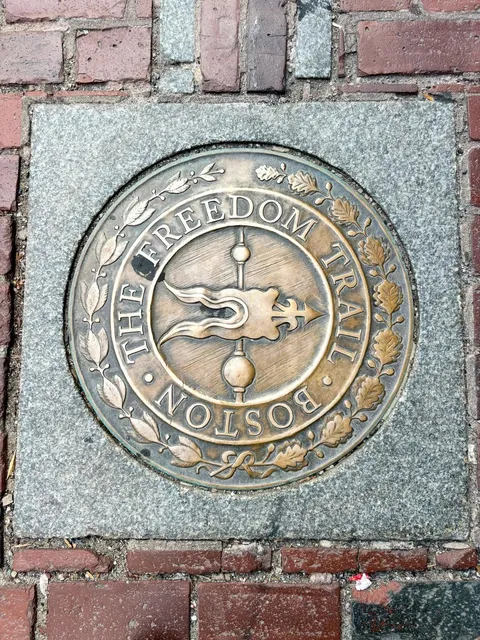 🚶♂️ Freedom Trail at Dusk – Boston’s Coolest History Walk! 🌆  
