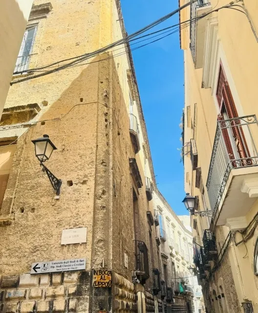 Bari, Italy🇮🇹 - A Charming Southern Italian Town