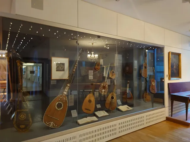 Halle (Saale) DIY Travel Guide – No Help Needed! 😊