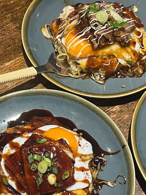 You Need to Hear About This Hiroshima Okonomiyaki Spot | JeuxJeux 🎌🔥