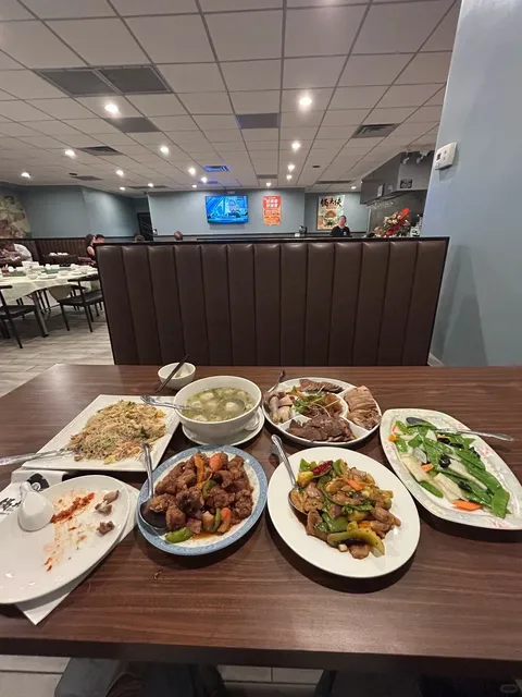 There's a Fuzhou Night Market-Style Eatery in Vegas Now! 🎉