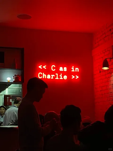 New York | Friday Night Tipsiness Here 🥂 Super Atmospheric Tapas