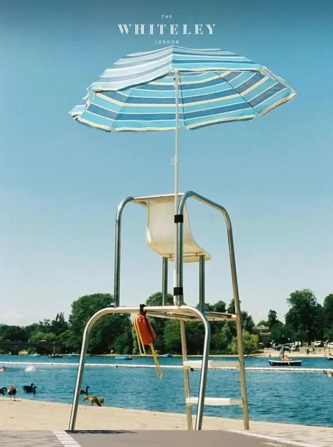 🇬🇧 Beat the Heat at Hyde Park's Open-Air Lido! ☀️💦