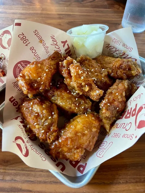 Crispy & Juicy: Pelicana Chicken's Late-Night Korean Fried Chicken