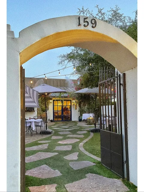  Winning Over Regulars with Foie Gras Mousse at This Elegant Bistro