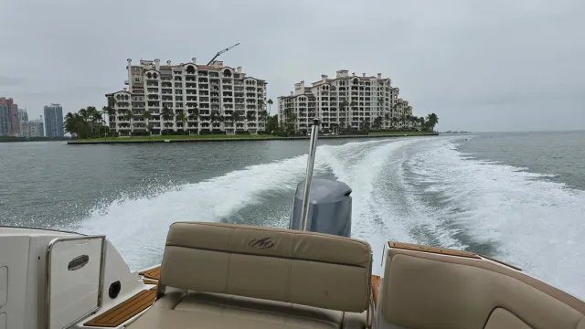 Miami Hotel with Beautiful Views, Bright Rooms & Spacious Bathrooms! 